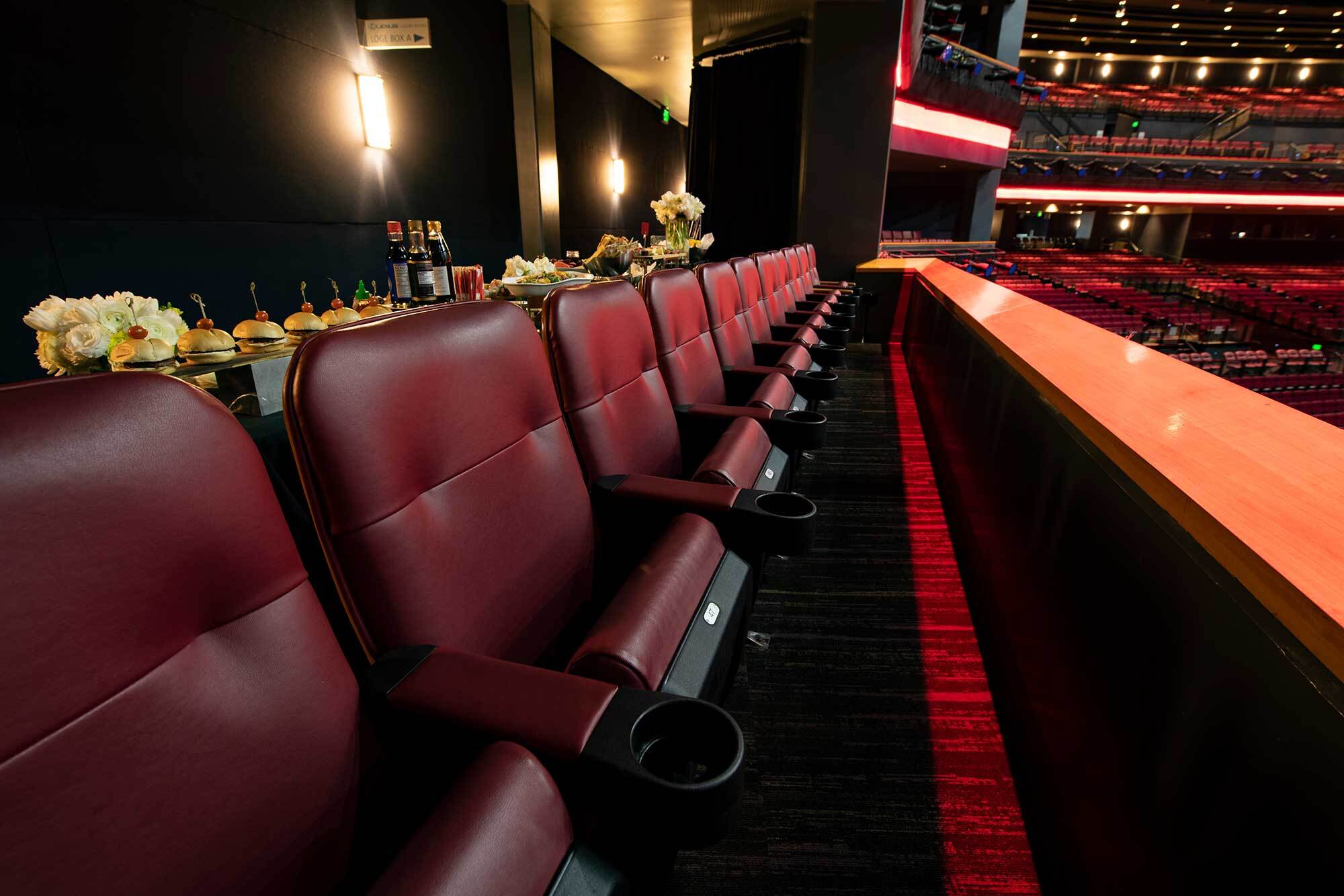 What Are Box Seats In A Theater